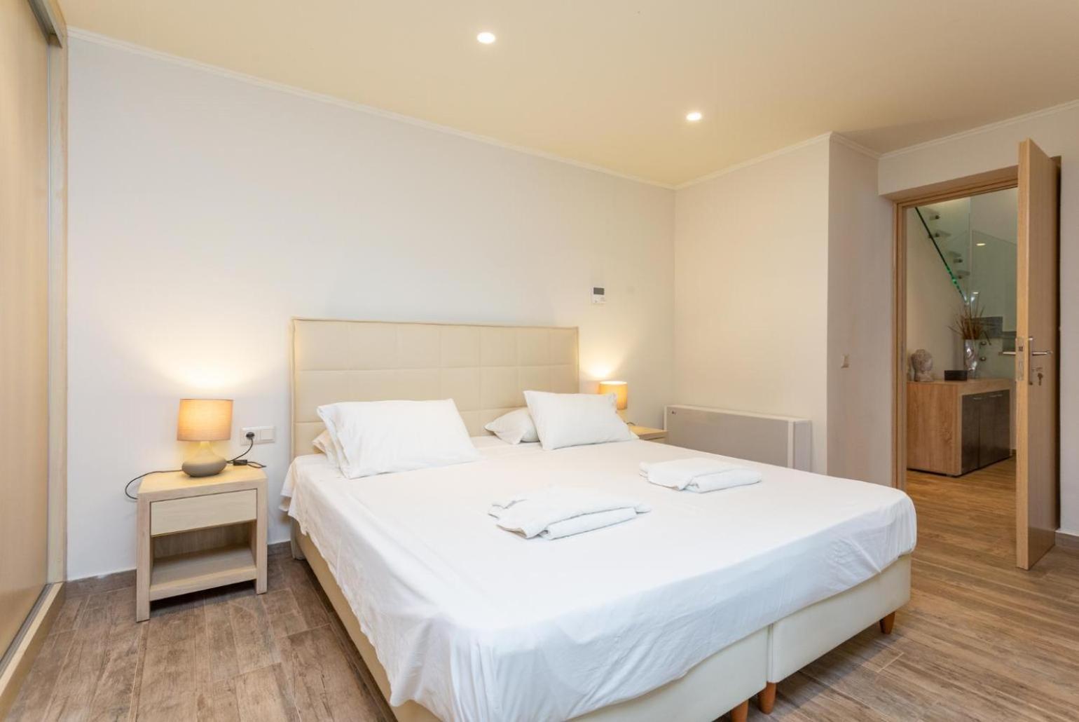 Villa Eleanna Agnítsini Esterno foto